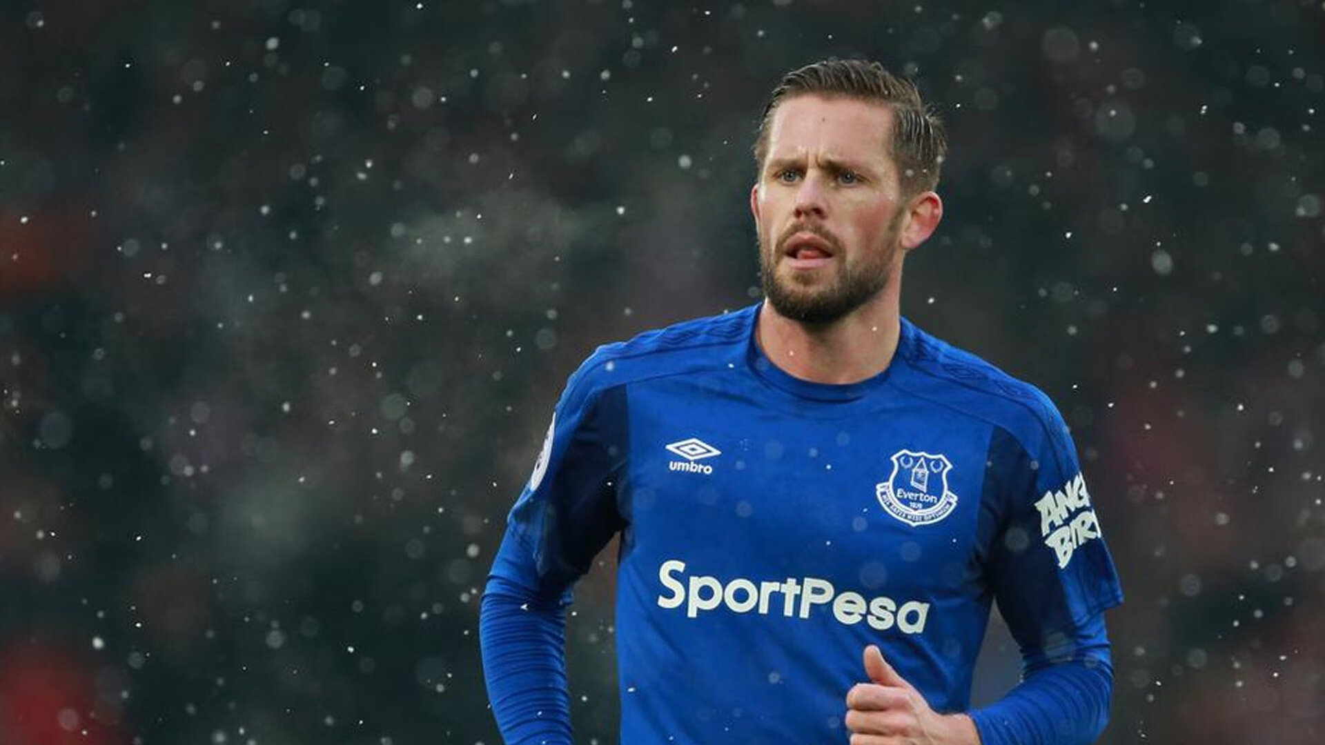 弗兰：在全黑队进攻体系中，他总能通过巧妙的跑动为队友创造得分机会